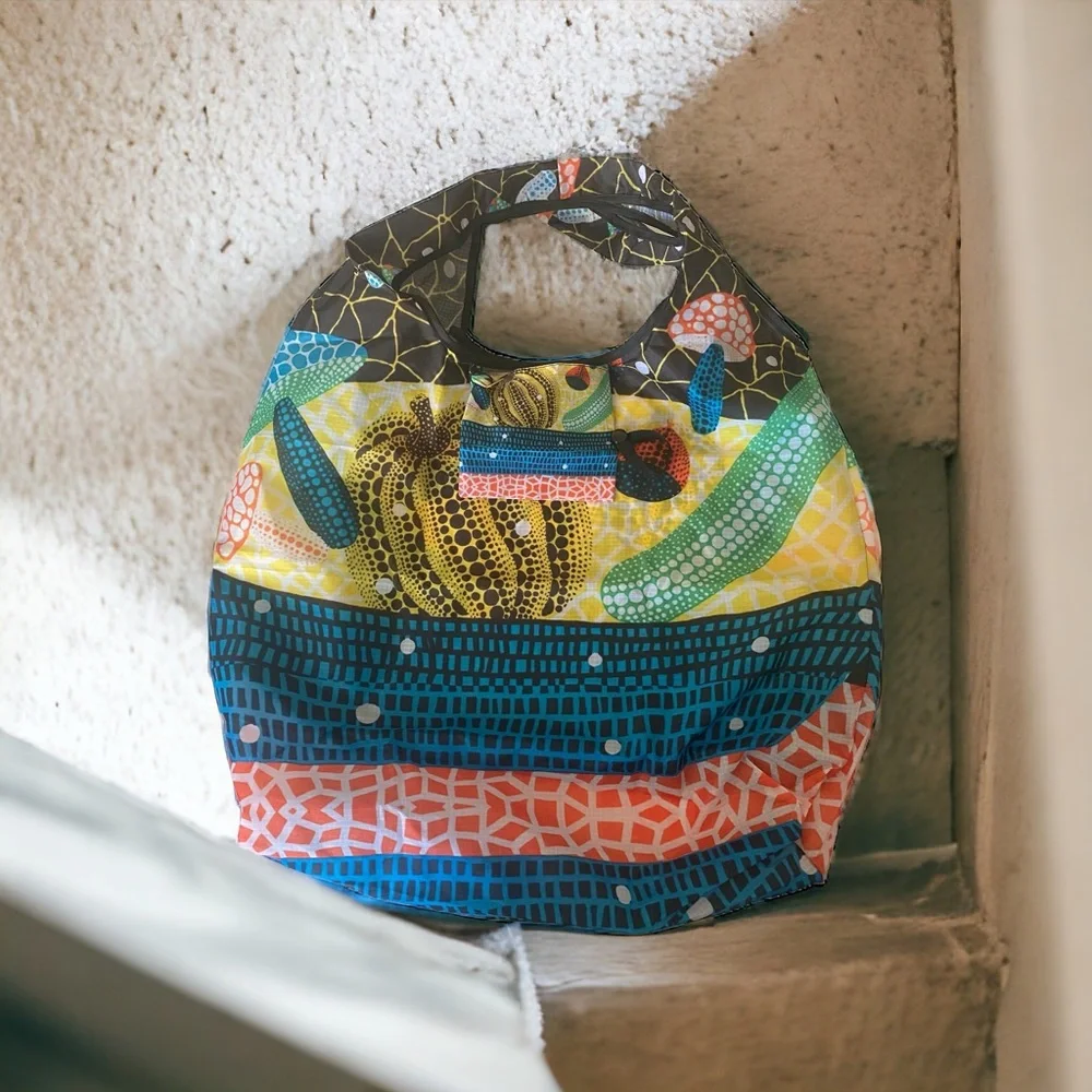 CLASSIC YAYOI KUSAMA LARGE COLORFUL DOTS, PUMPKINS, VEGGIES SHOPPER BAG - Picture 8 of 9